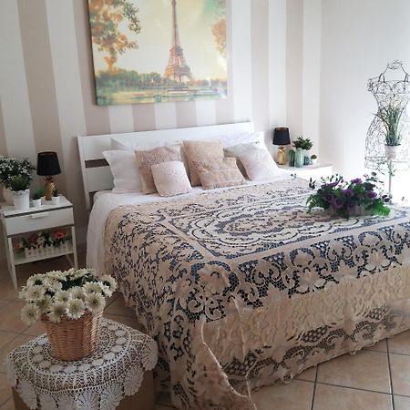Charming Gea Hotel San Felice a Cancello Værelse billede